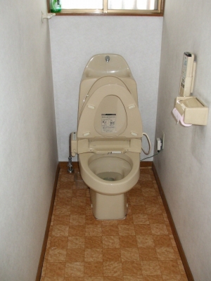 トイレリフォーム前