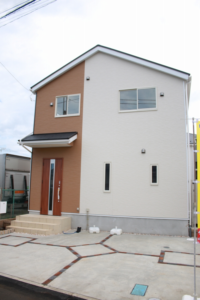 近所の分譲住宅